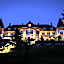 Hotel L'Incomparable by Les Etincelles
