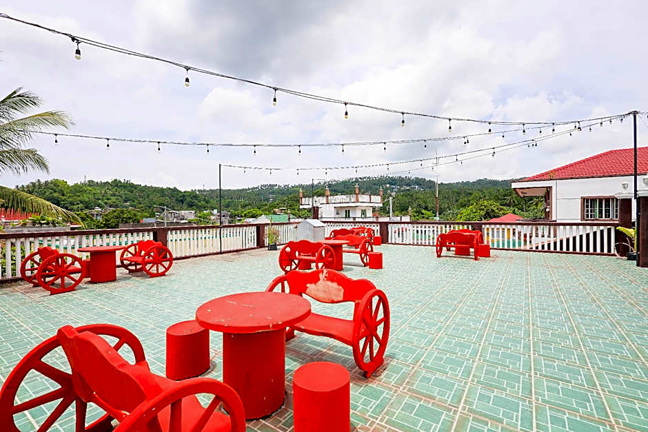 Mayon Backpackers Hostel