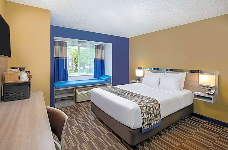 Microtel Inn & Suites by Wyndham Dry Ridge