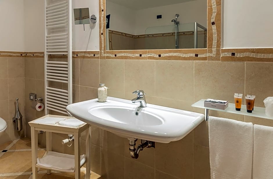 Gallery Hotel Recanati