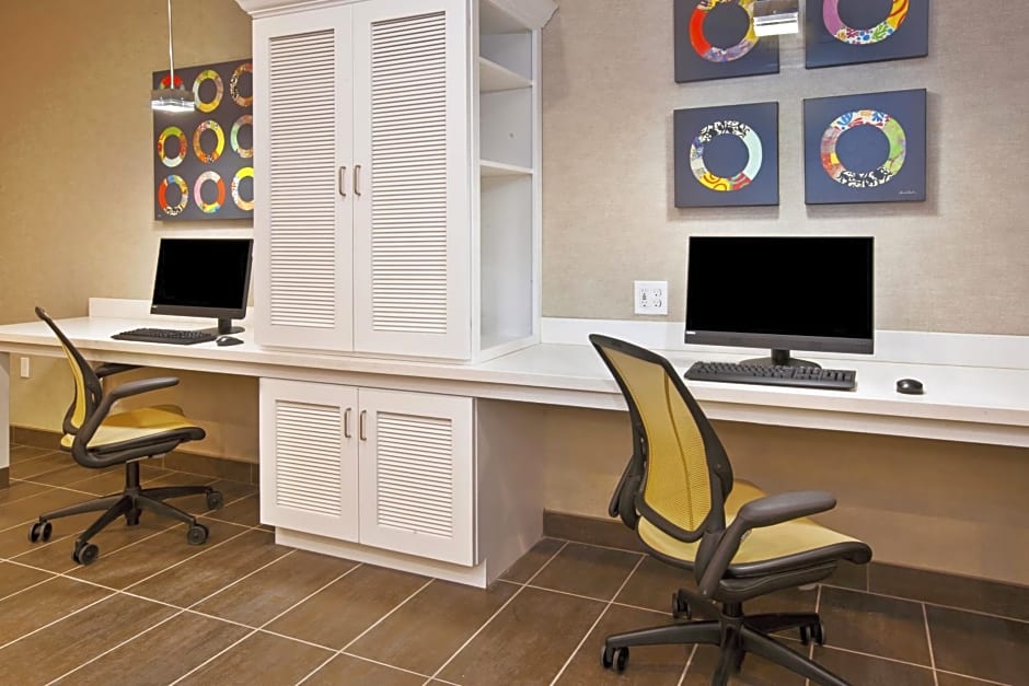 Home2 Suites By Hilton West Bloomfield, Mi