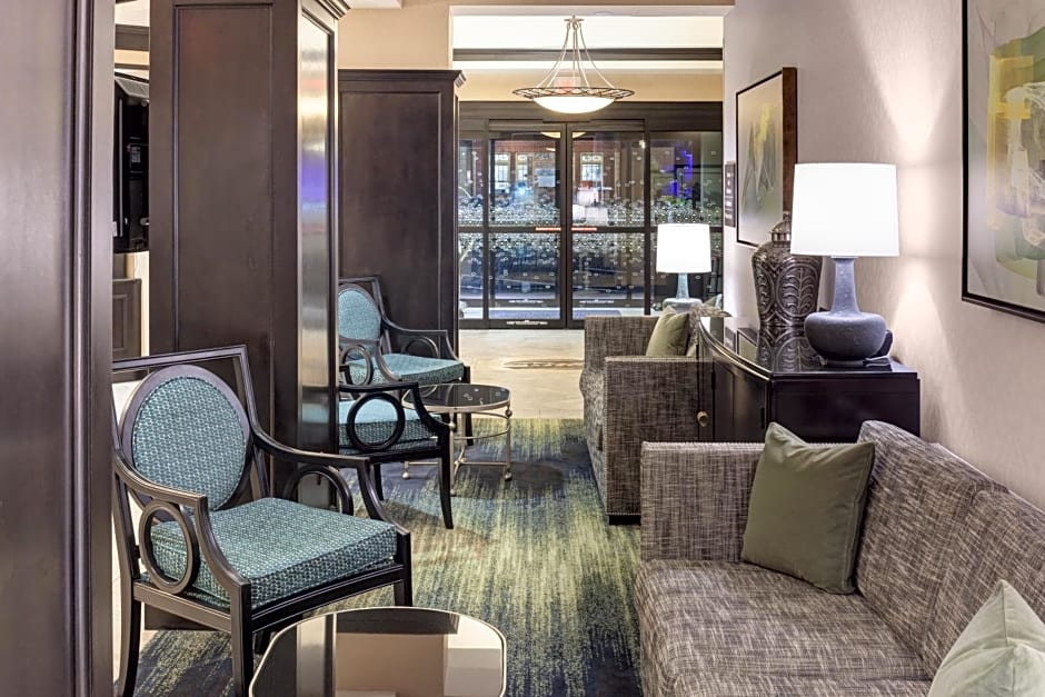 Hampton Inn & Suites Gainesville Downtown