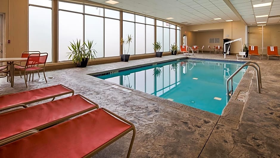 Best Western Airport Inn & Suites Cleveland