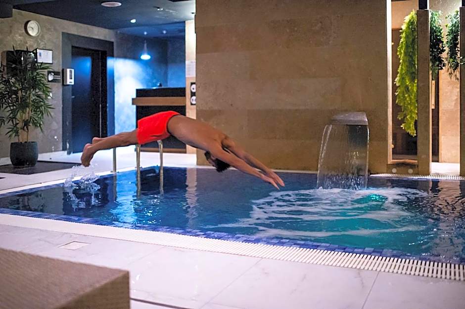 Amsterdam Hotel