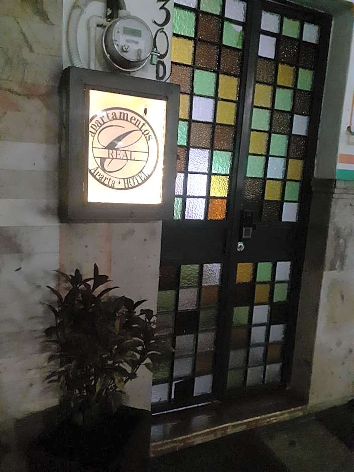 Aparta-Hotel CASA REAL Apartamentos