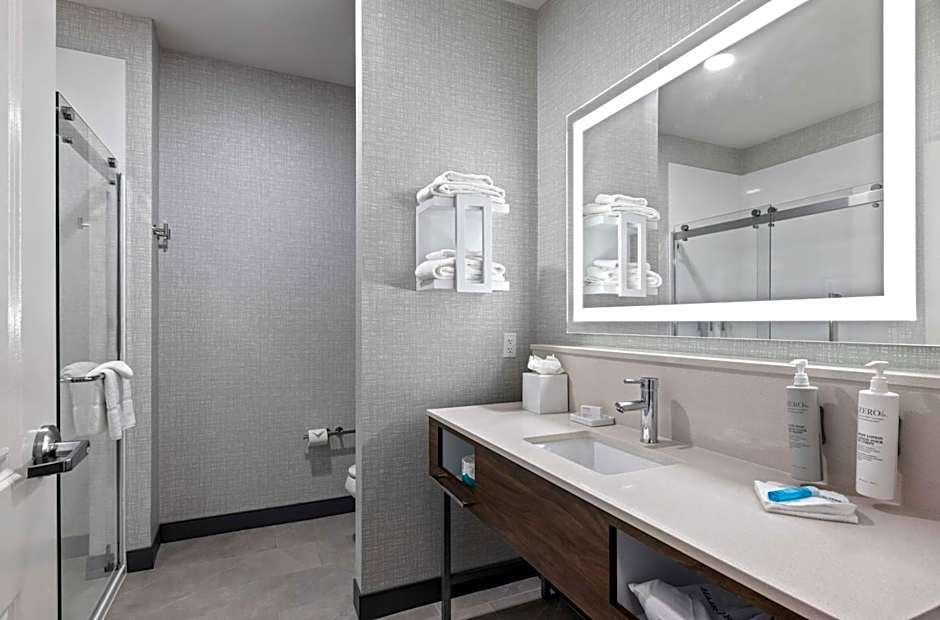 Hampton Inn By Hilton & Suites Mount Pleasant