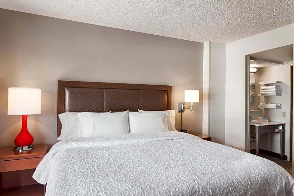 Hampton Inn & Suites Denver-Cherry Creek