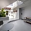 5411 Soho Hotel