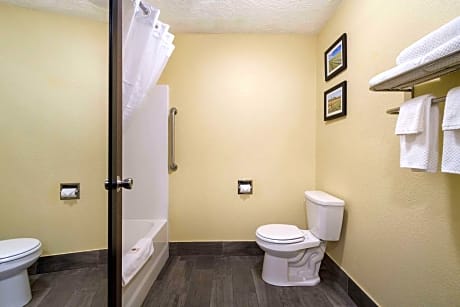 Standard King Room - Non-Smoking