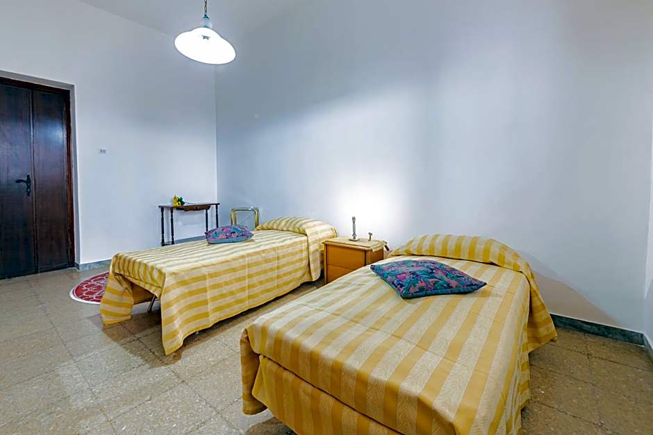 Lucy's Flat - Melendugno