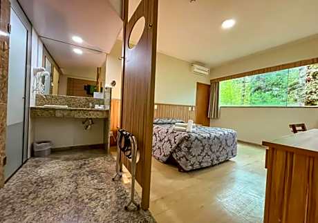 QUADRUPLE LUXURY CAPACITY 2