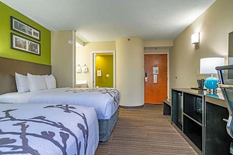 Business Queen Room with Two Queen Beds - Accessible/Non-Smoking