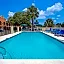 Travelodge by Wyndham Suites St Augustine