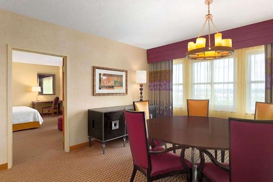 Embassy Suites By Hilton Hotel Northwest Arkansas