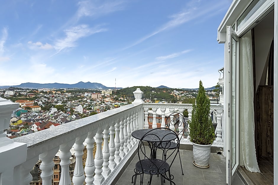 New Life Hotel Dalat