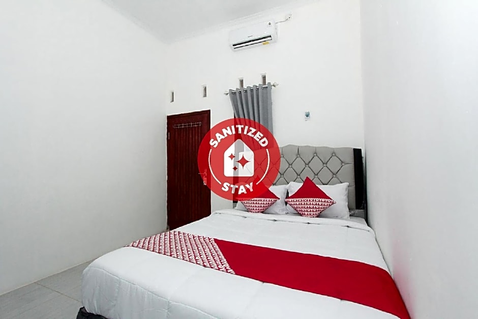 OYO 435 Panglima Polim Homestay Syariah