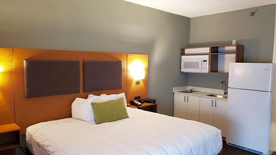 MainStay Suites Springfield IL