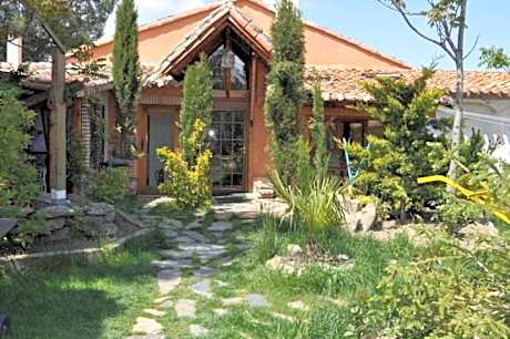 Hospedium Hacienda Las Cavas