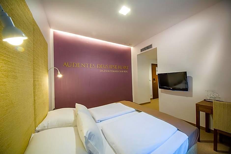 Rimske Terme Resort - Hotel Zdraviliški dvor