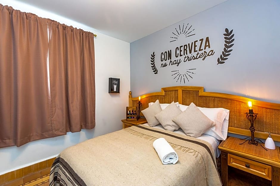 Mala Vecindad Beer Hotel