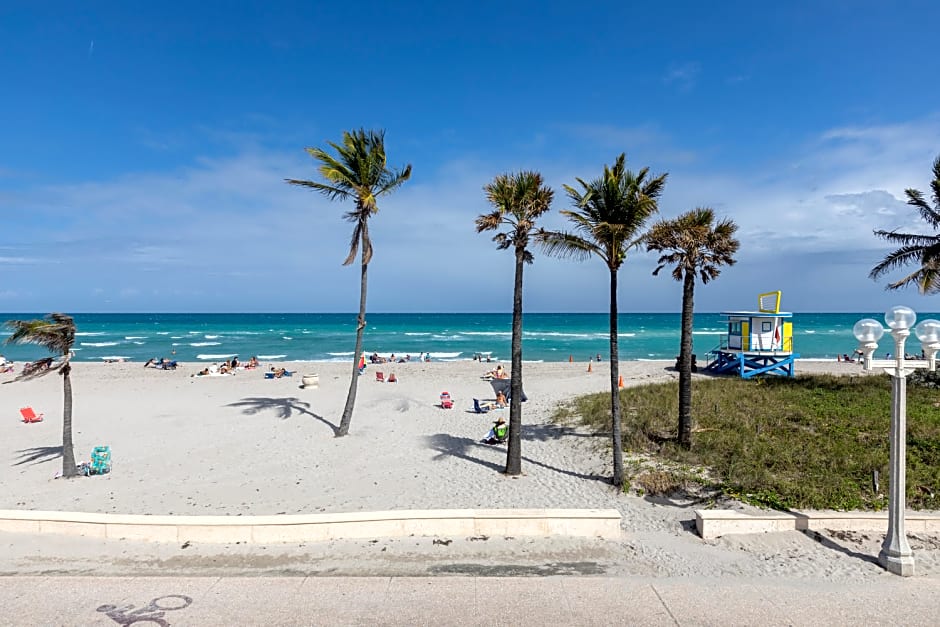 Hollywood Beach Hotels