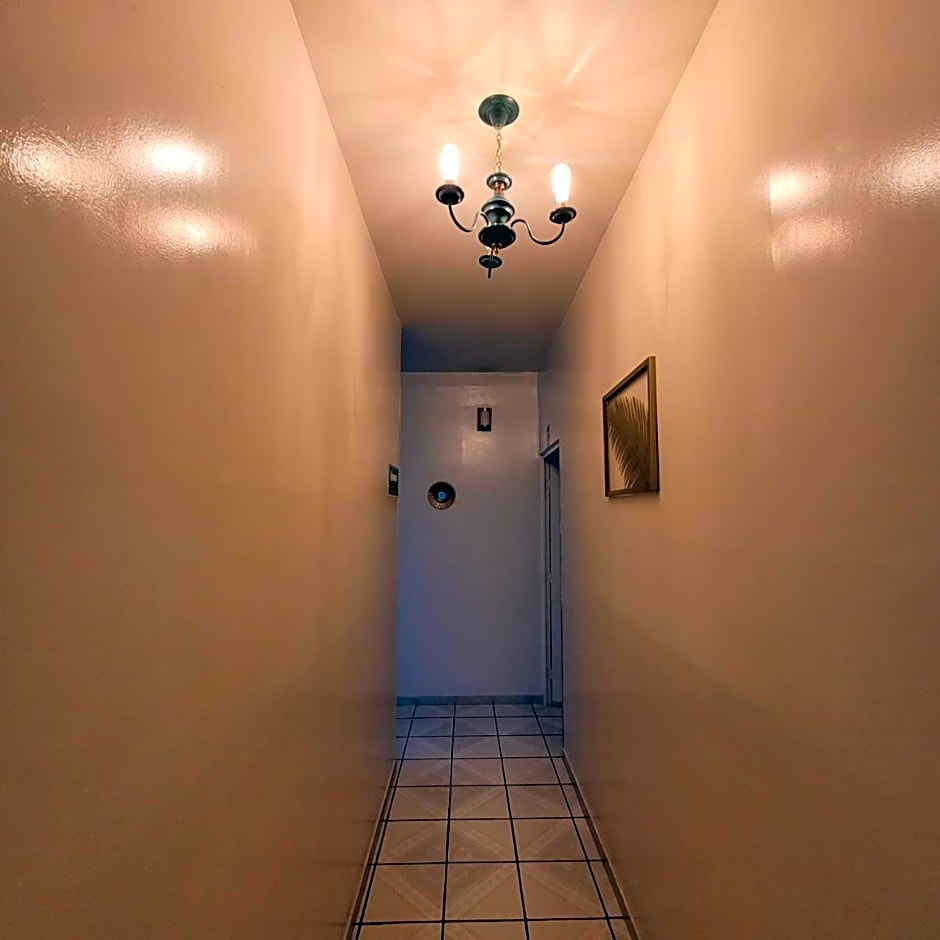 Hotel Cali Blvd.