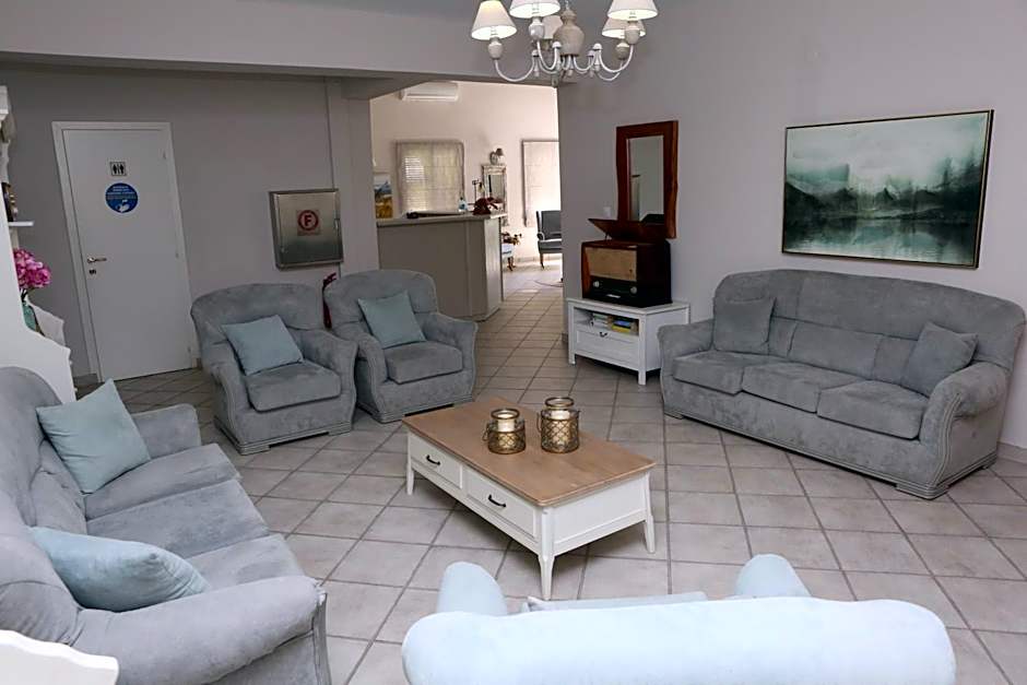 Caretta - Caretta Hotel