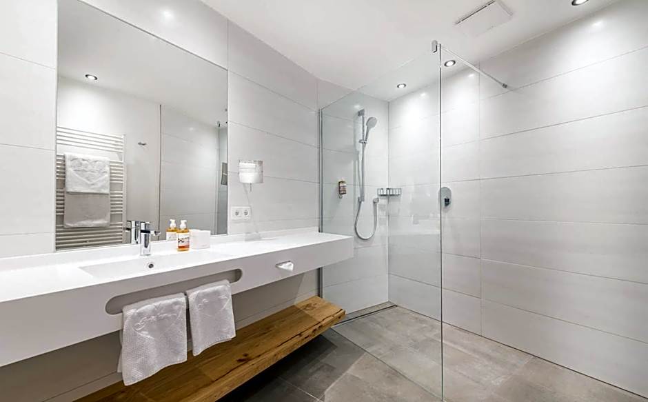 Heart Hotel Grischuna