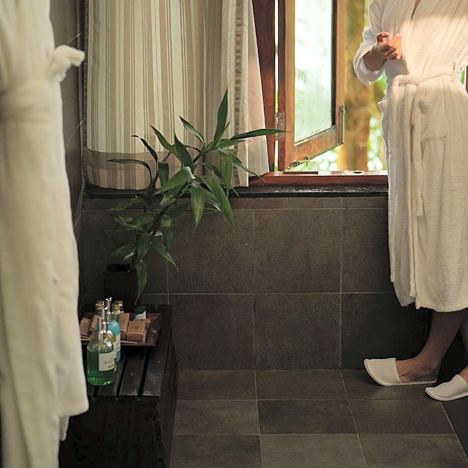 Wayanad Silver Woods Hotel