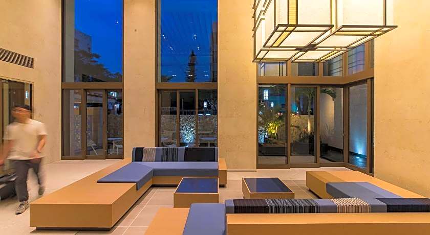 JR Kyushu Hotel Blossom Naha