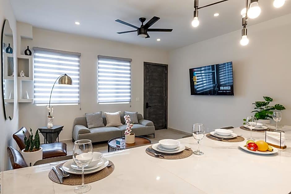New Casa San Felipe with Gated Parking at Casas Sanblu