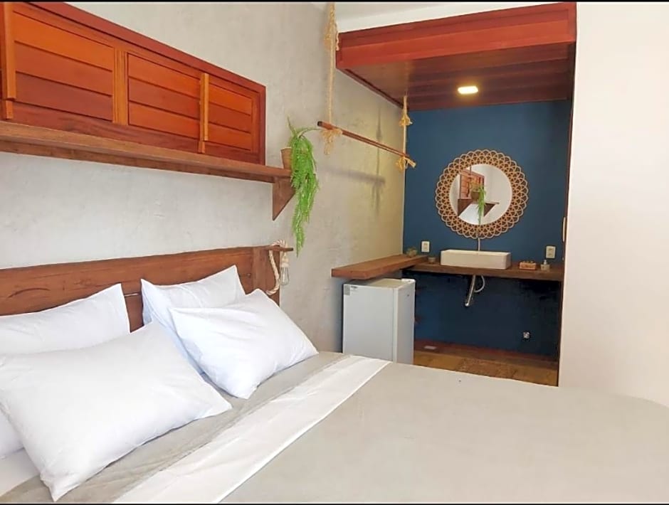 Pousada Flor de Lena- suíte Lírio -Icaraizinho