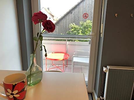 Apartment in Rot, Fränkisches Design, Balkon in nur 50 Schritten zum Radweg, ideal for Long Stay, Relocation