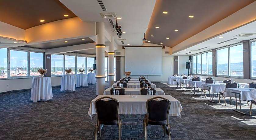 Parion Hotel