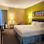 Heritage Inn Suites Houston/Sugar Land, Trademark by Wyndham