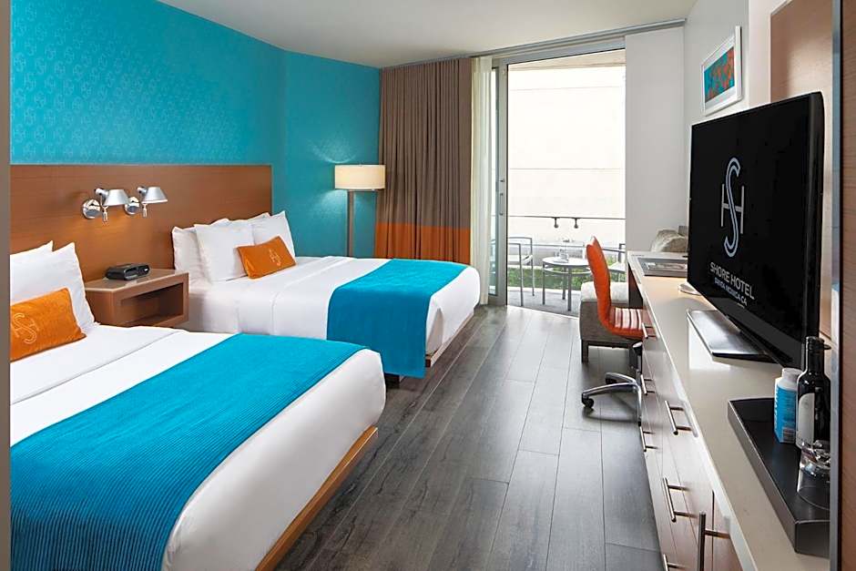 Shore Hotel