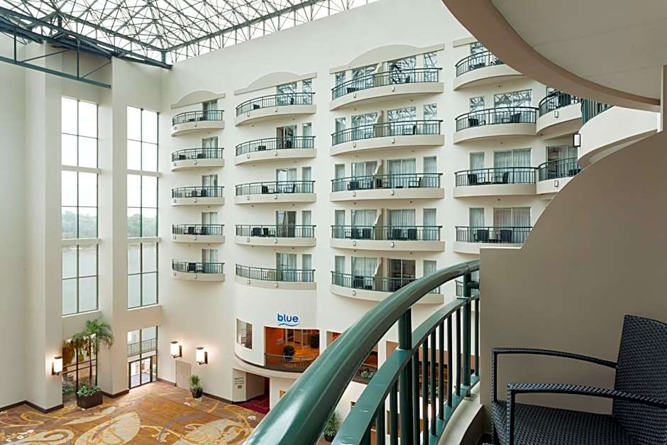 Marriott Savannah Riverfront