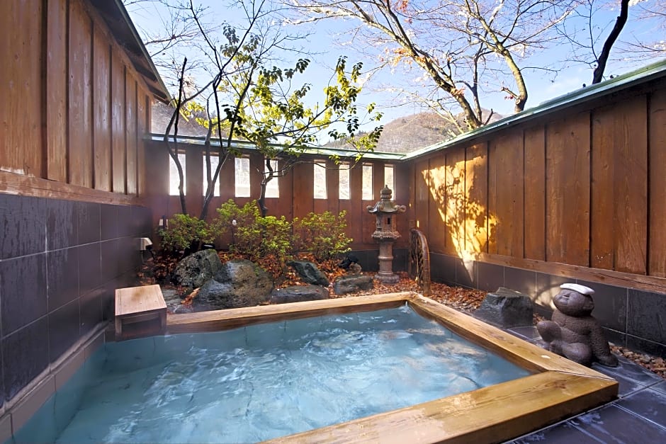 Shima Onsen Kashiwaya Ryokan