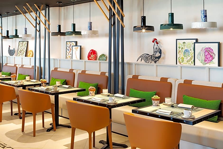 Paragraph Freedom Square, a Luxury Collection Hotel, Tbilisi