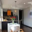 Hotel 104 Art Suites