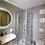 Hotel TwentyFour Living