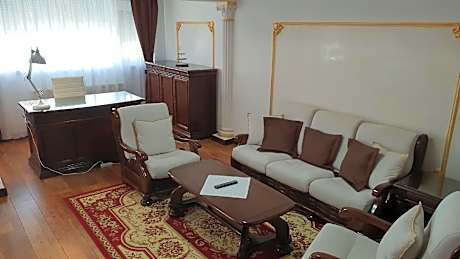 2 Bedroom Apartment Deluxe