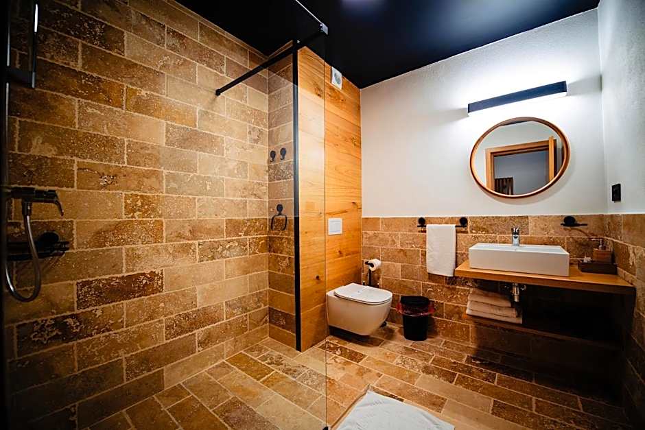 Complexul Turistic Cheile Butii