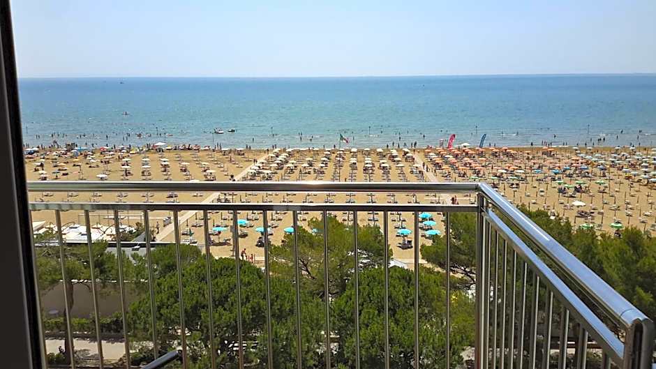International Beach Hotel