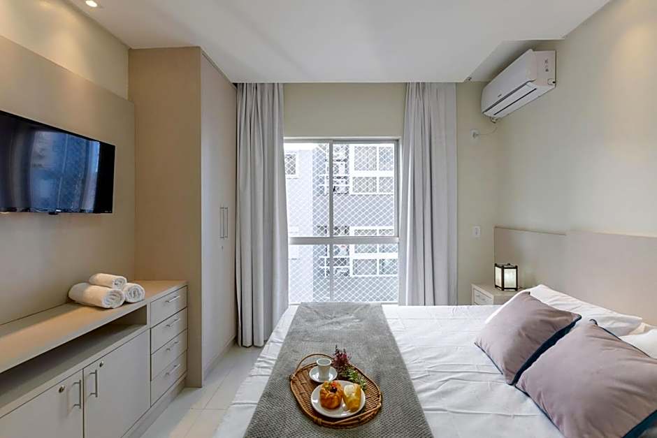 Apartamento pé na areia – 1 min da Praia Central