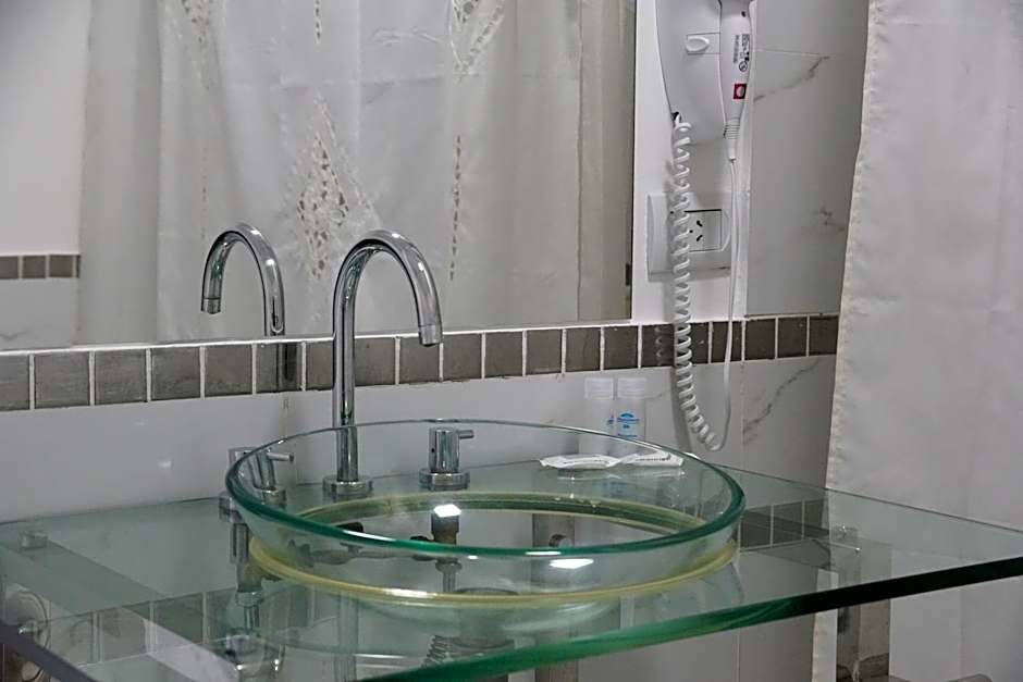 Howard Johnson Hotel Rosario