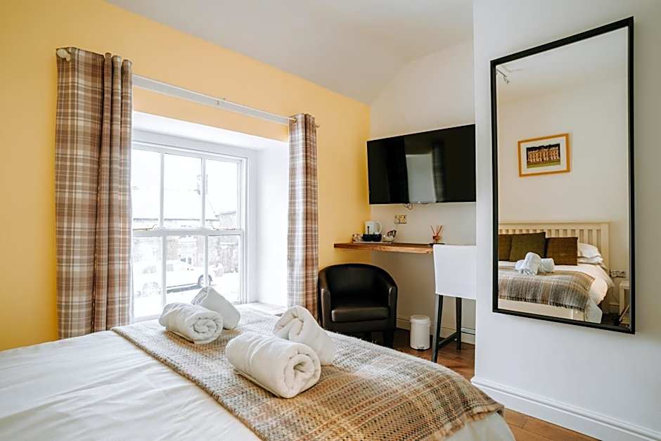 The Greyhound Inn Warslow