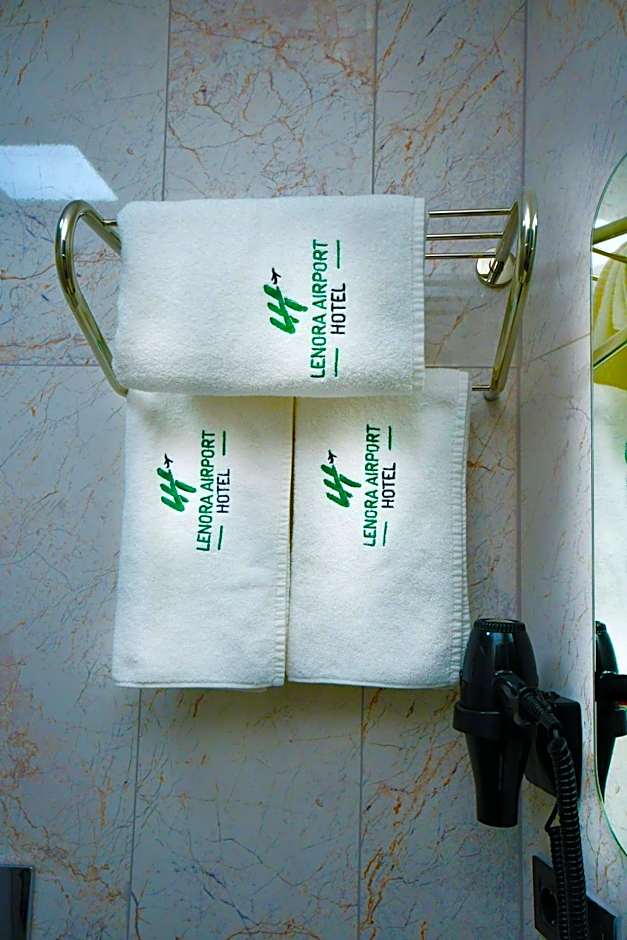 Lenora Airport Hotel