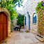 Artist Quarter Guesthouse B&B