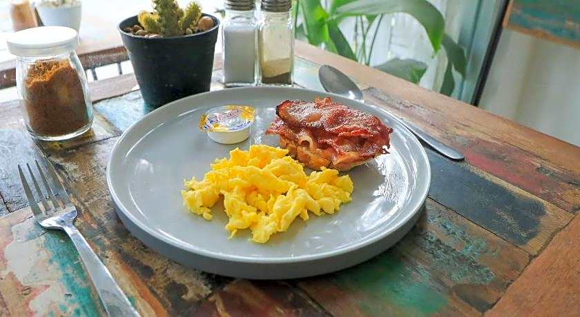 The Wina Echo Beach Guest House